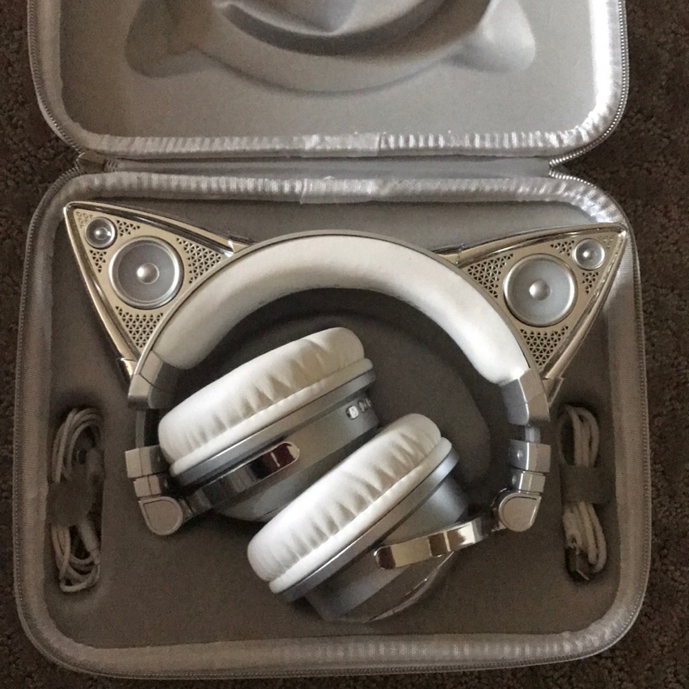 Limited Edition Ariana Grande Cat Ear Headphones